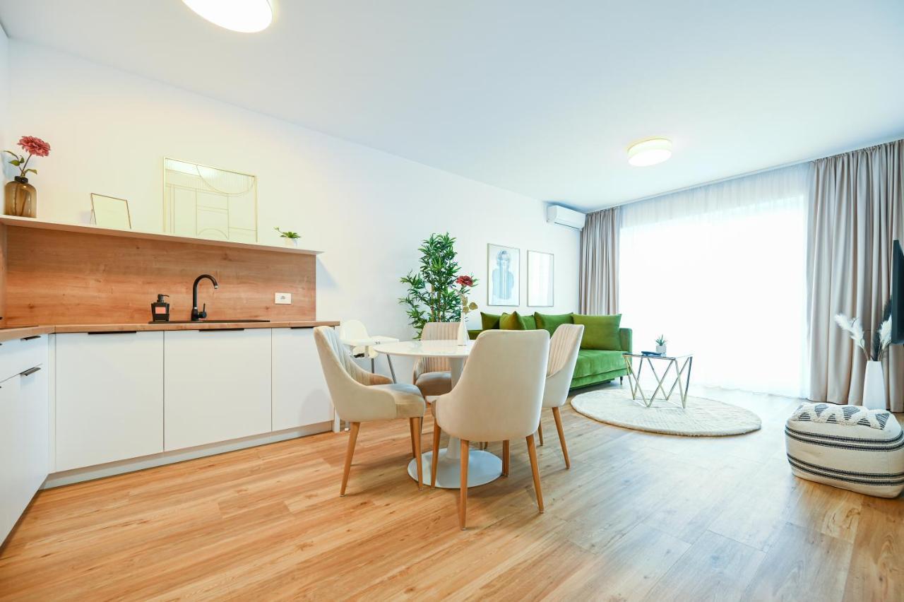 Km Flats Daire Oradea Dış mekan fotoğraf
